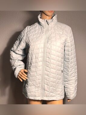 The North Face Girl’s Thermoball ECO FZ Quilted Puffer Jacket Size XL (18/20)